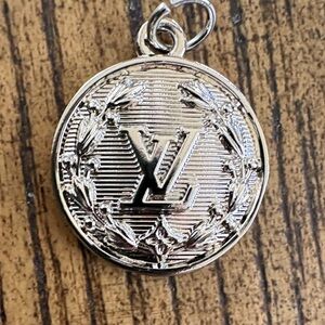 Louis Vuitton Stamped Silver Pendant Used Excellent Condition